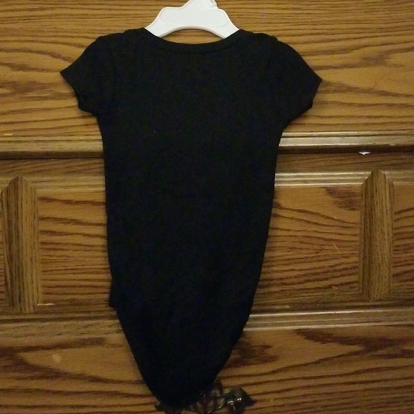 Simply cute bodysuit by: Juicy Couture - Picture 3 of 3